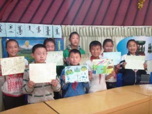 絵を送ってくれた蒙古第一小学校の子どもたち